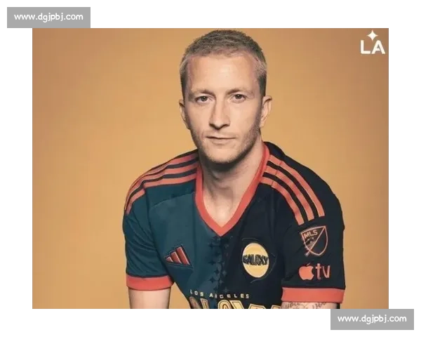 罗伊斯创纪录！连续三月当选洛杉矶银河最佳球员